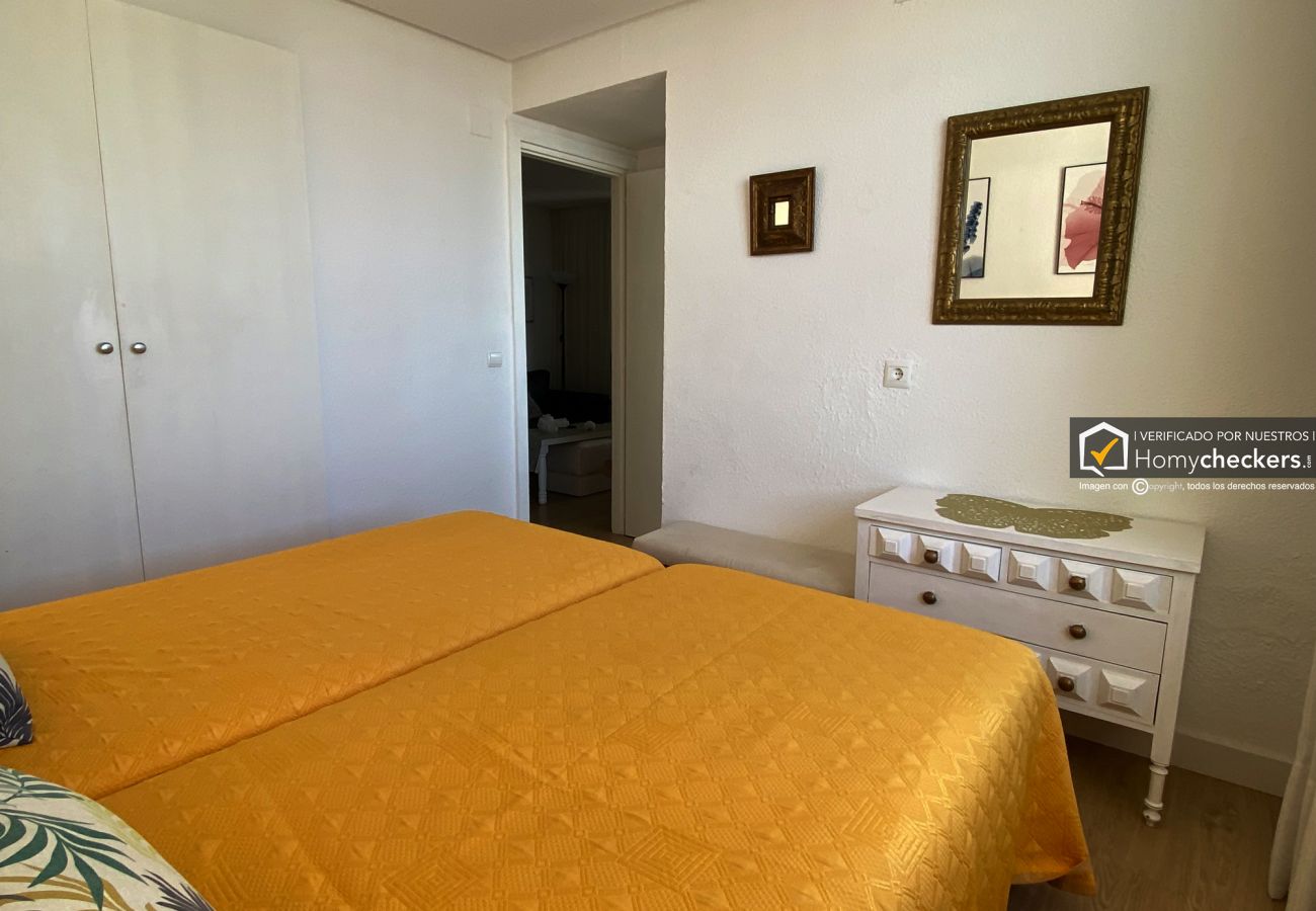 Apartamento en Torremolinos - HomyAT NOGALERA, CON PISCINA Y GARAJE, CENTRO TO