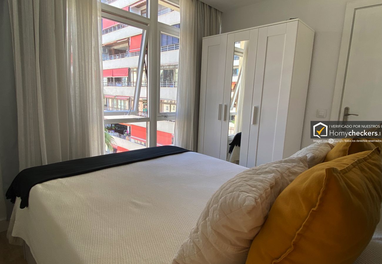 Apartamento en Torremolinos - HomyAT NOGALERA, CON PISCINA Y GARAJE, CENTRO TO