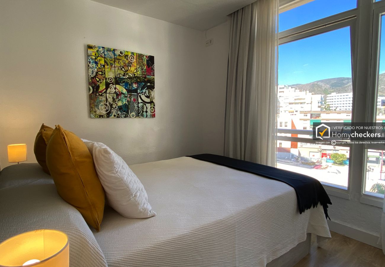 Apartamento en Torremolinos - HomyAT NOGALERA, CON PISCINA Y GARAJE, CENTRO TO